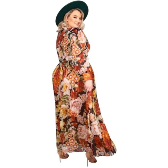 Floral Maxi Dress‎ with Belt - Picture 2 of 11